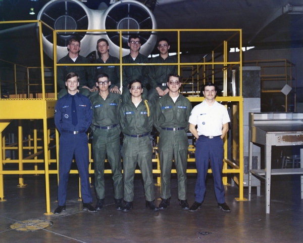 1976,Chanute AFB. Aircraft Maintenance Specialist,3ABR43131E