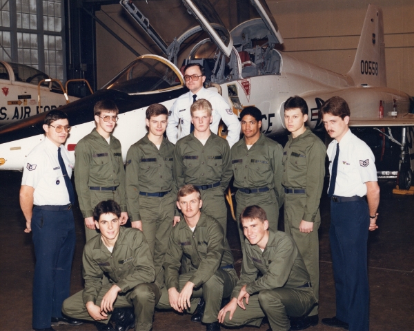 1985,Chanute AFB,Aircraft Electrical Systems Specialist School 423x0