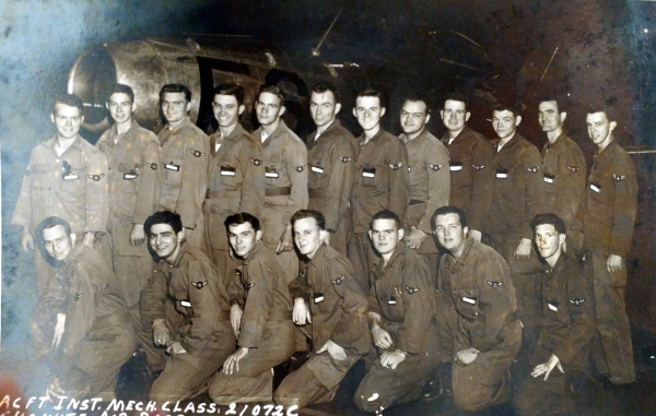UNK,Chanute AFB,Aircraft Instrument Mechanic School,Class 21072c