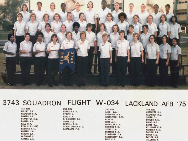 1975,LacklandAFB,Squadron 3743, Flight W-034