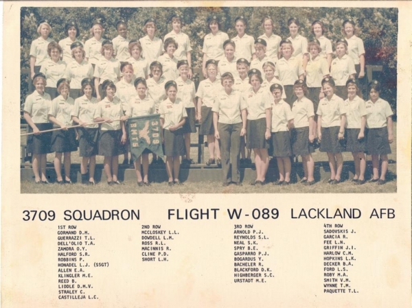 1976,LacklandAFB,Squadron 3709, Flight W-089