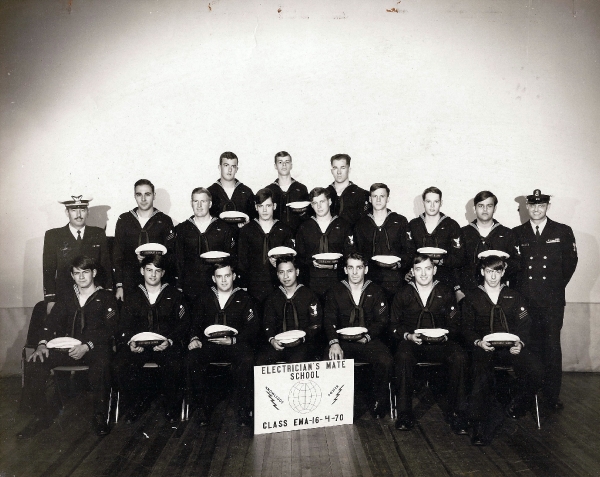 1970,USCG Training Center Governors Island,Electricians Mate School,Class EMA-16-4-70