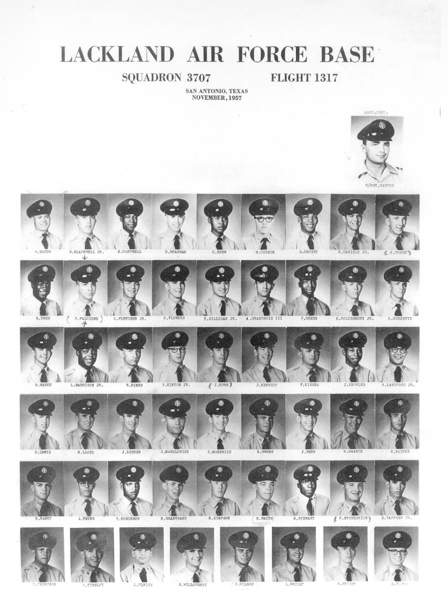195059 Lackland AFB, TX 1957,Lackland AFB,Squadron 3707,Flight 1317