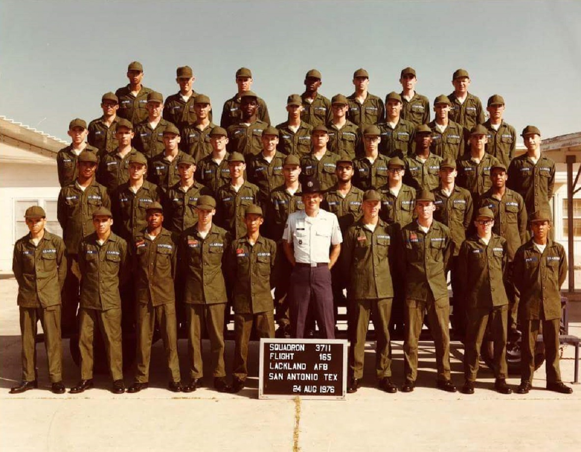 197079 Lackland AFB, TX 1976,Lackland AFB,Squadron 3711,Flight 165