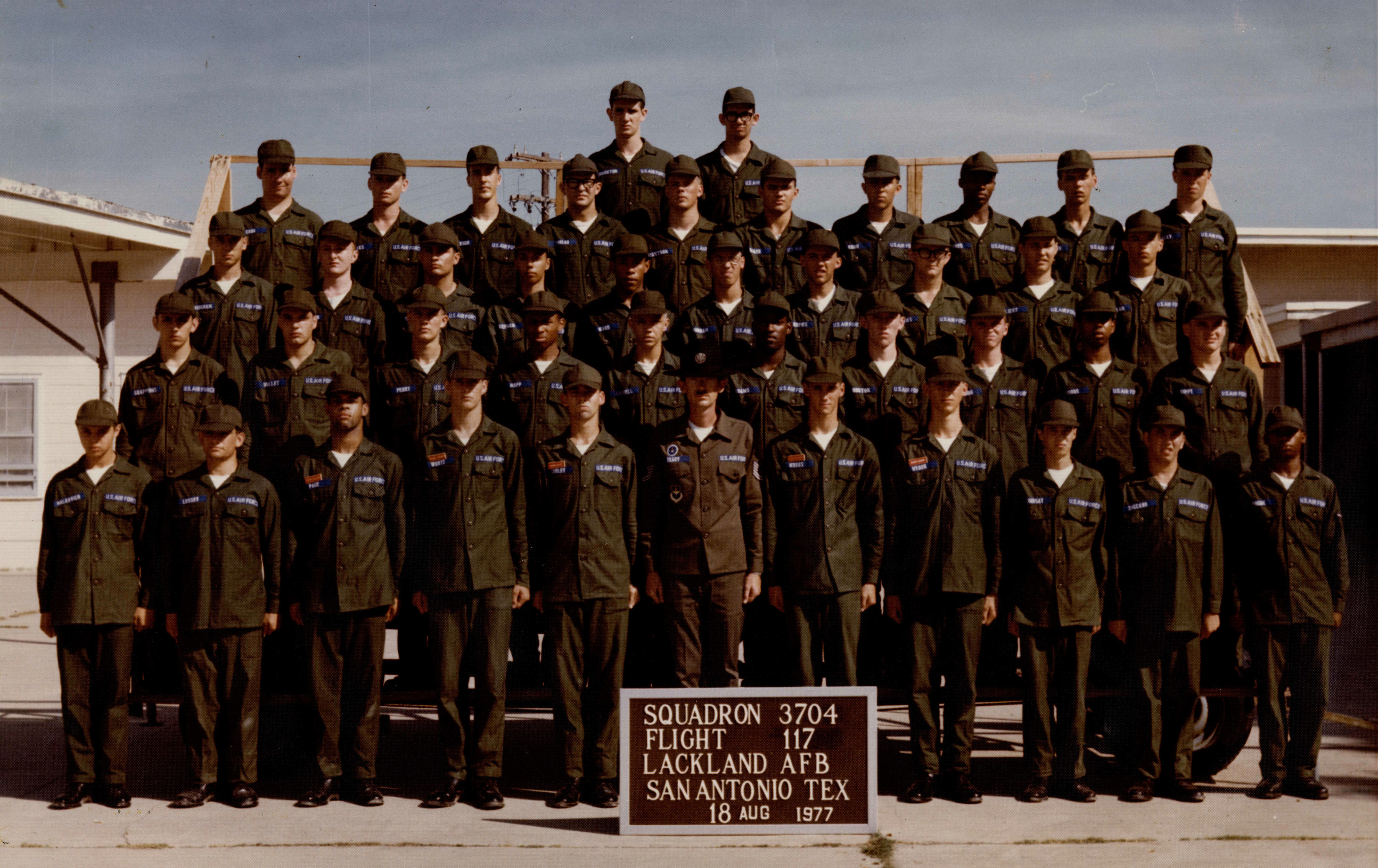 1977lackland_afbsquadron_3704flight_117_20150729_1514157523.jpg
