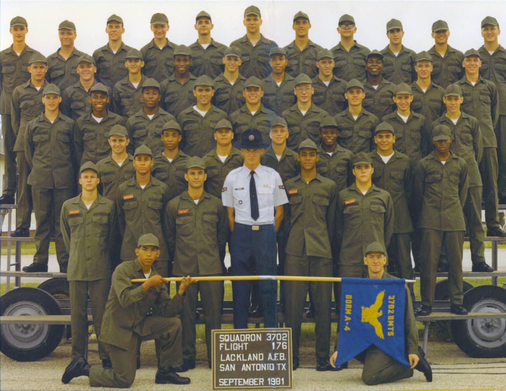 1981lackland_afb_squadron_3702_flight_20111126_2018256243.jpg