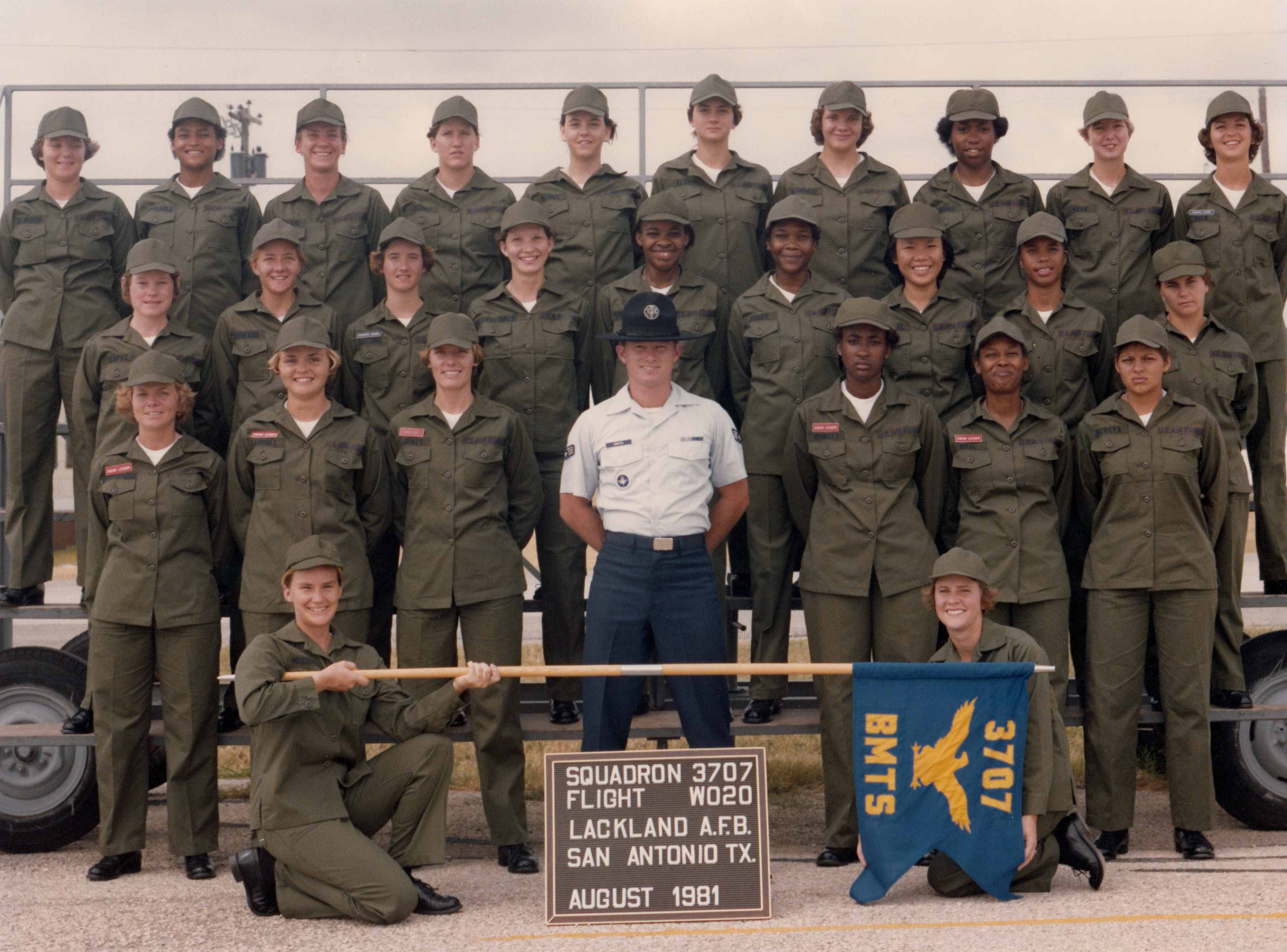 1981lackland_afbsquadron_3707flight_w020_20171001_1692476214.jpg
