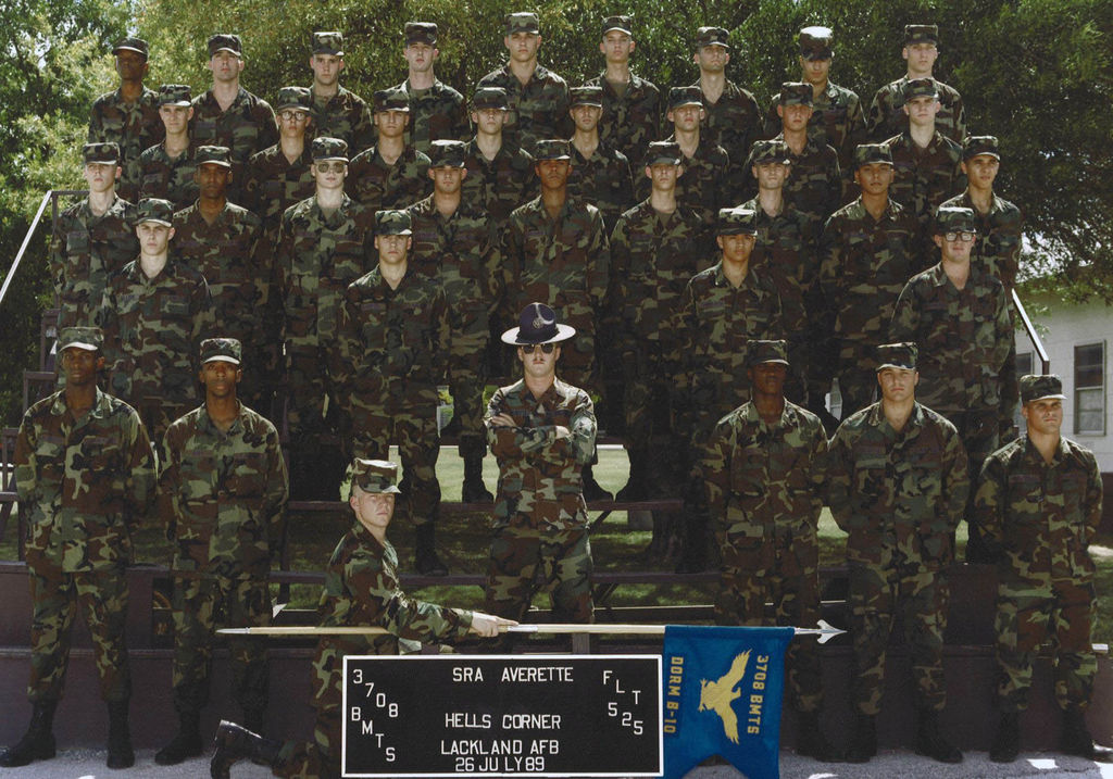 1989lackland_afb_squadron_3708_flight_20111126_1539998553.jpg