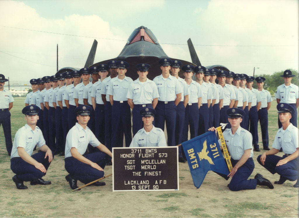 1990lackland_afb_squadron_3711_flight_20111126_1906496547.jpg