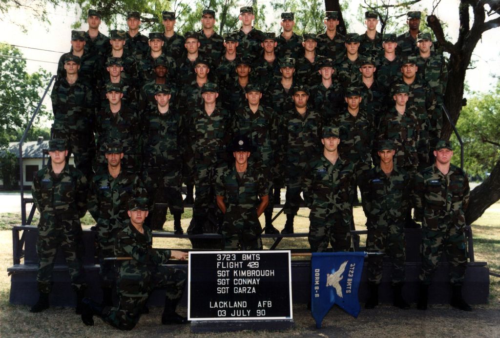 1990lackland_afb_squadron_3723_flight_20111126_1601911010.jpg