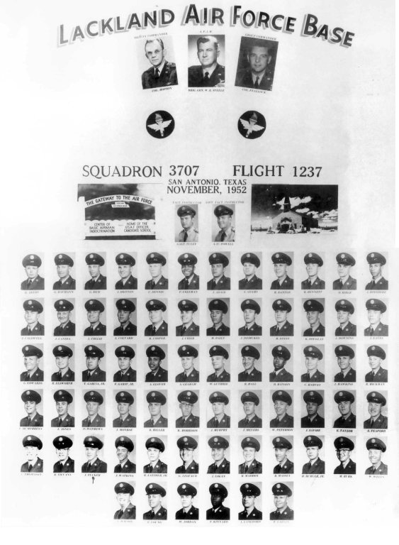 1952,Lackland AFB,Squadron 3707,Flight 1237
