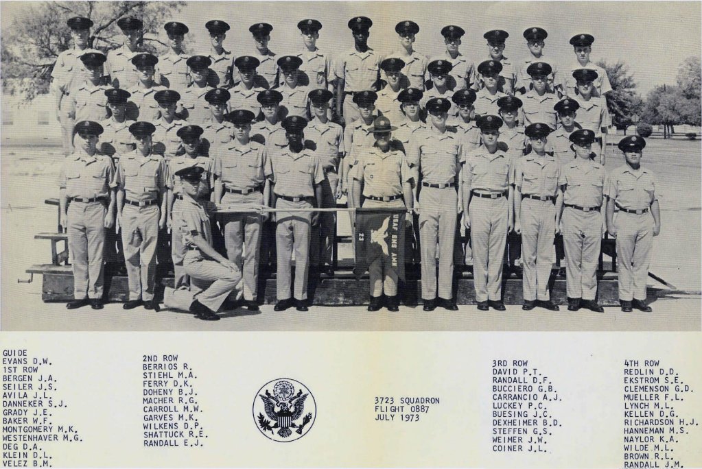 1973,LacklandAFB,Squadron 3723, Flight 887