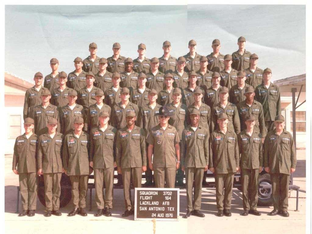 1976,LacklandAFB,Squadron 3702, Flight 164