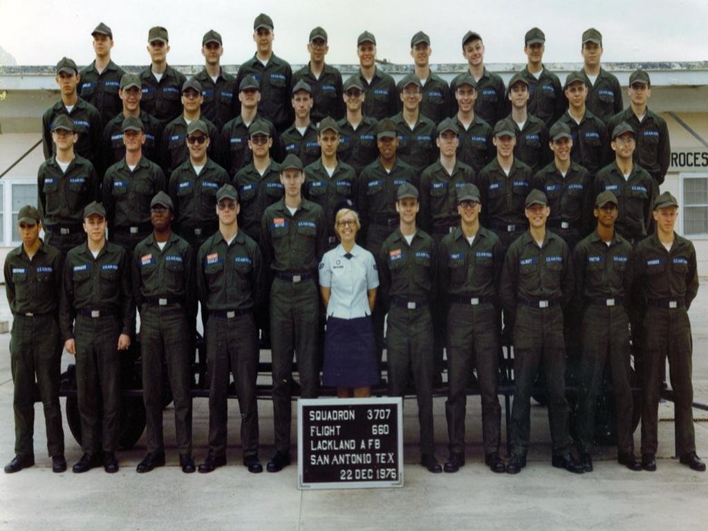 1976,LacklandAFB,Squadron 3707, Flight 660