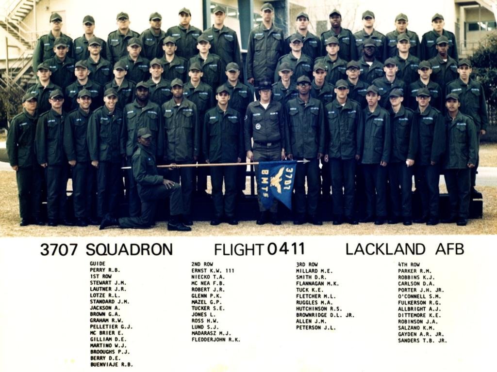 1976,LacklandAFB,Squadron 3707, Flight 0411