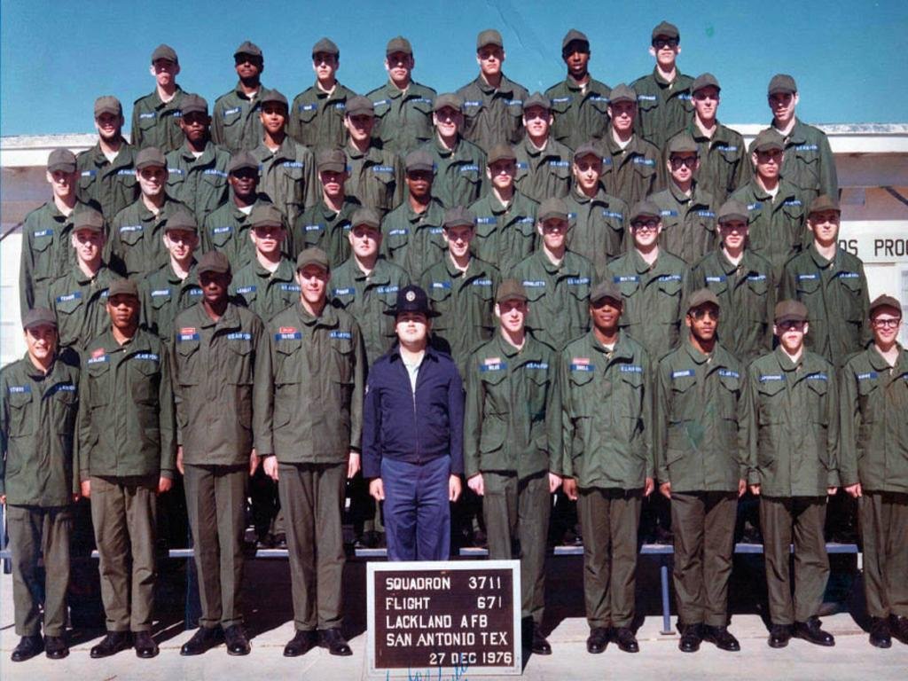 1976,LacklandAFB,Squadron 3711, Flight 671