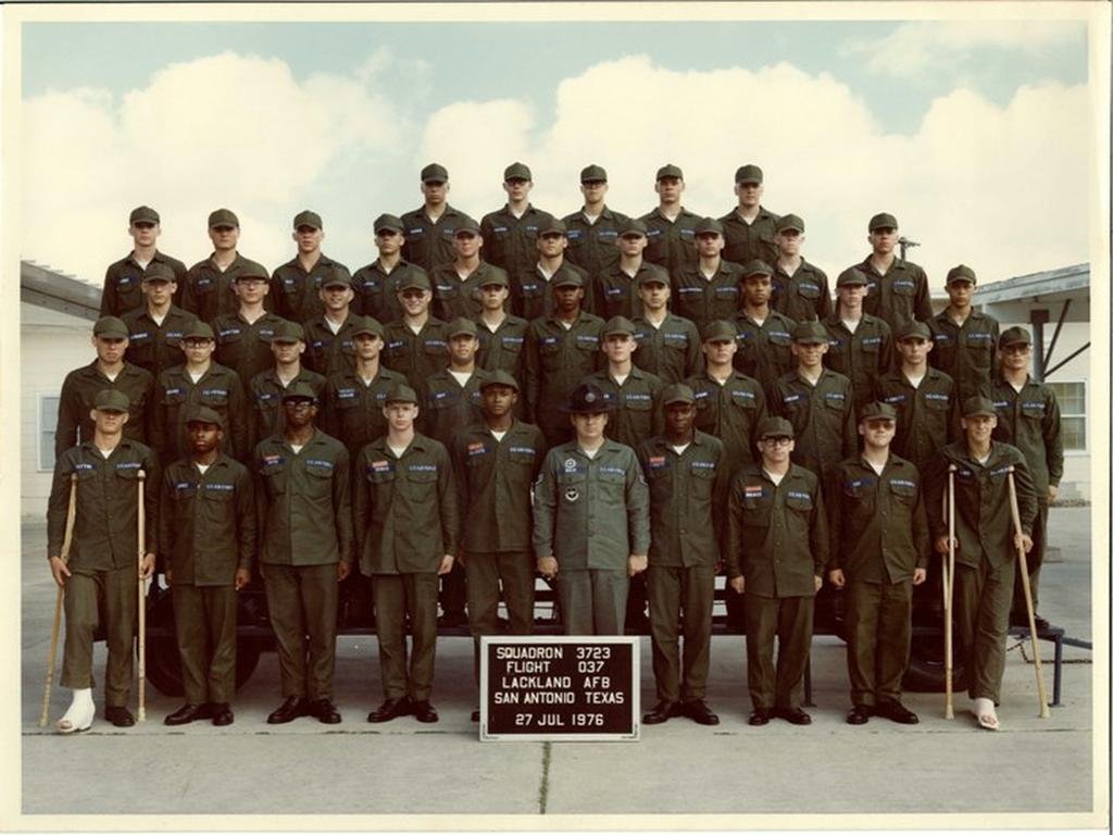 1976,LacklandAFB,Squadron 3723, Flight 037