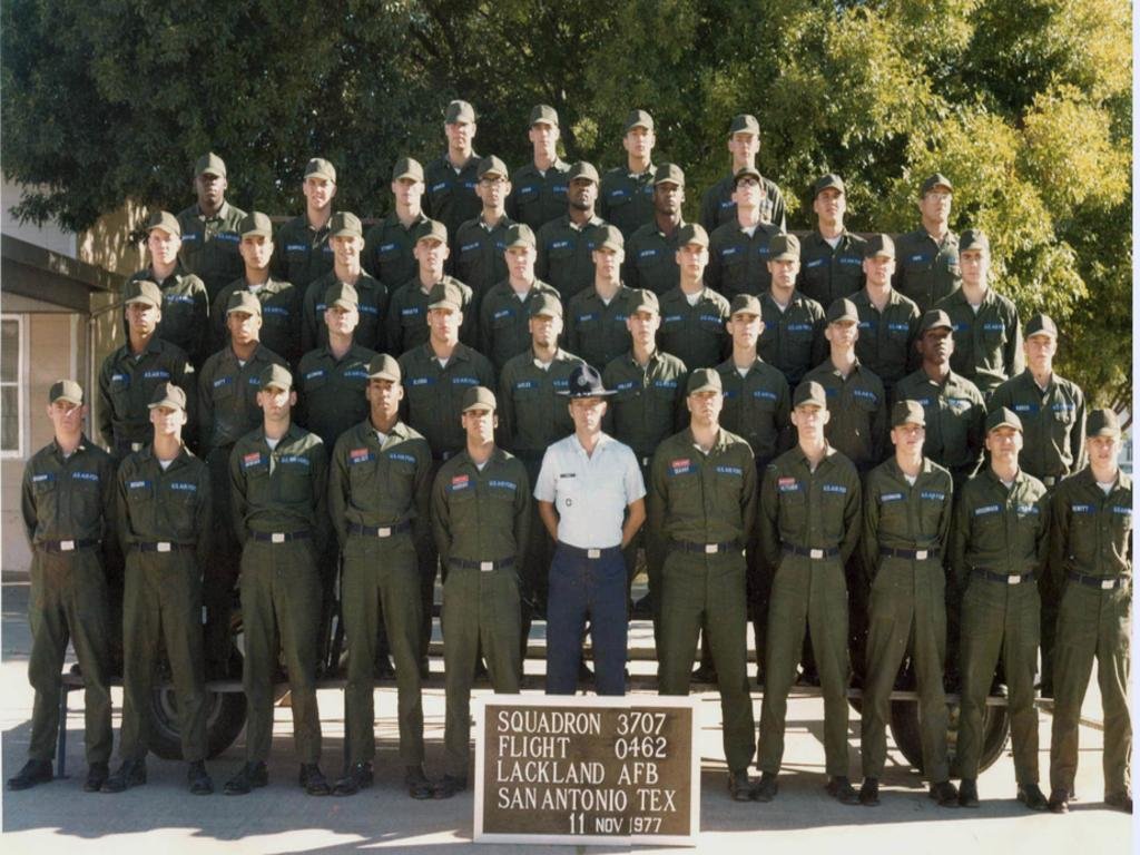 1977,LacklandAFB,Squadron 3707, Flight 462