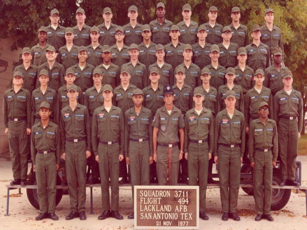 1977,LacklandAFB,Squadron 3711, Flight 494