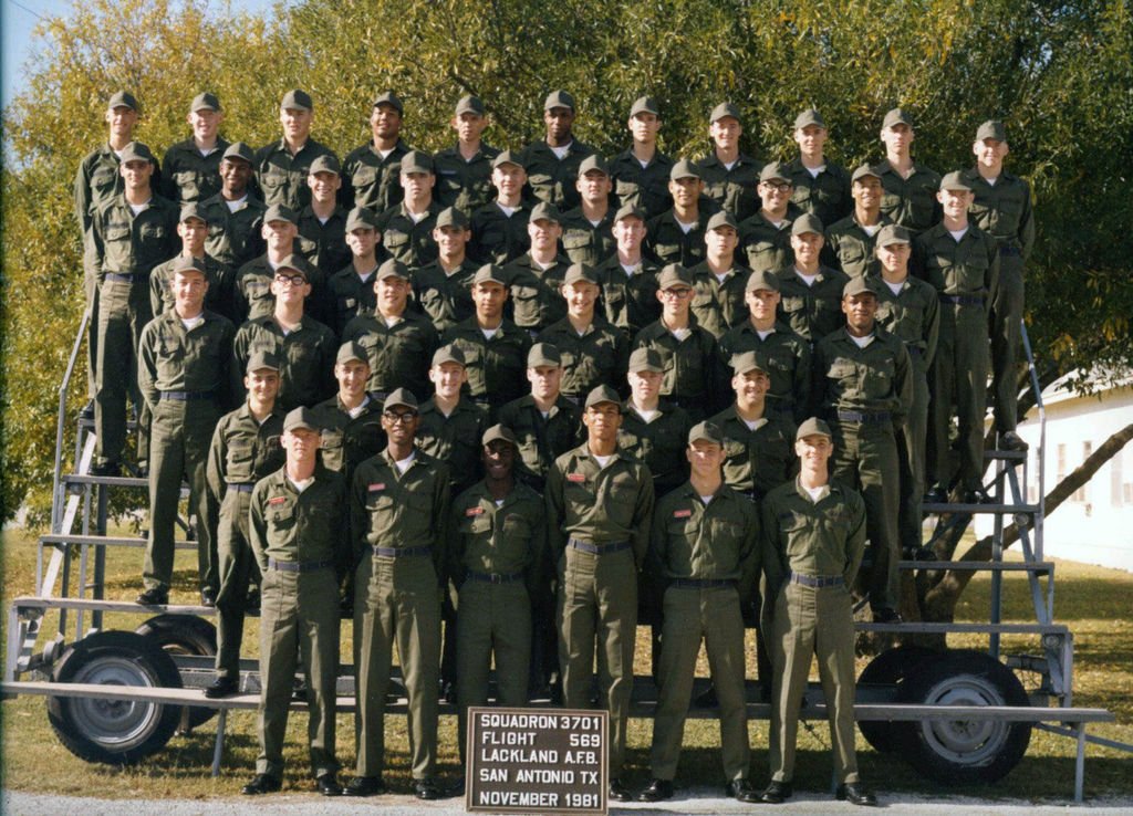 1981,LacklandAFB,Squadron 3701, Flight 569
